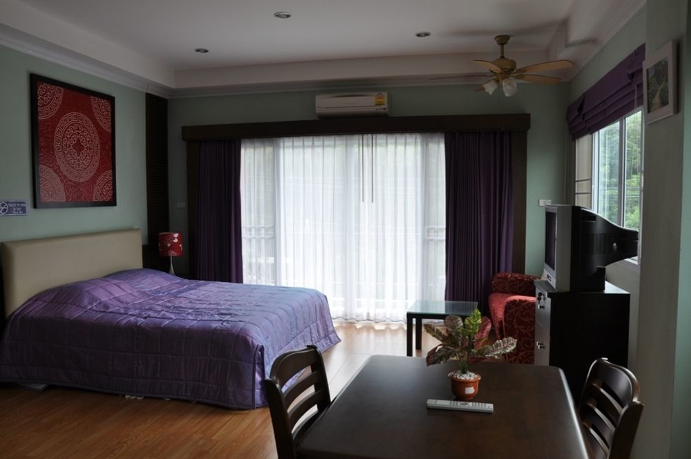Hill Top Service Suites Bang Lamung Exterior foto